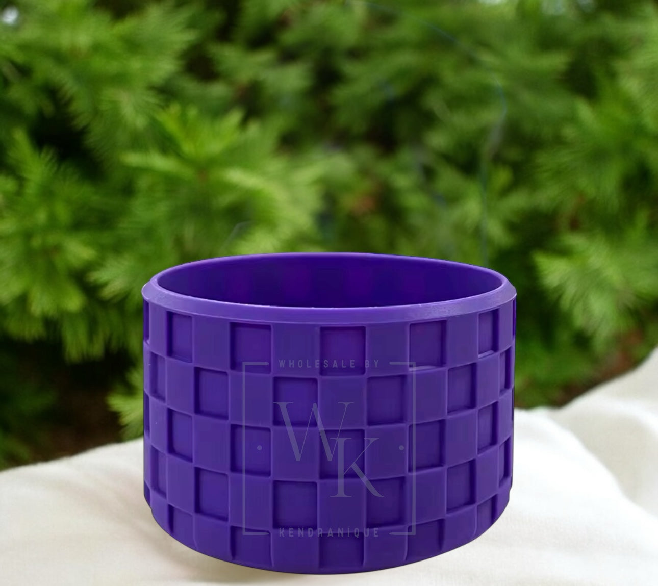 Silicone (Checkered Purple) tumbler boot for popular 40 oz tumblers and glass cans