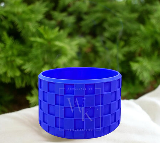 Silicone (Checkered Blue) tumbler boot for popular 40 oz tumblers and glass cans