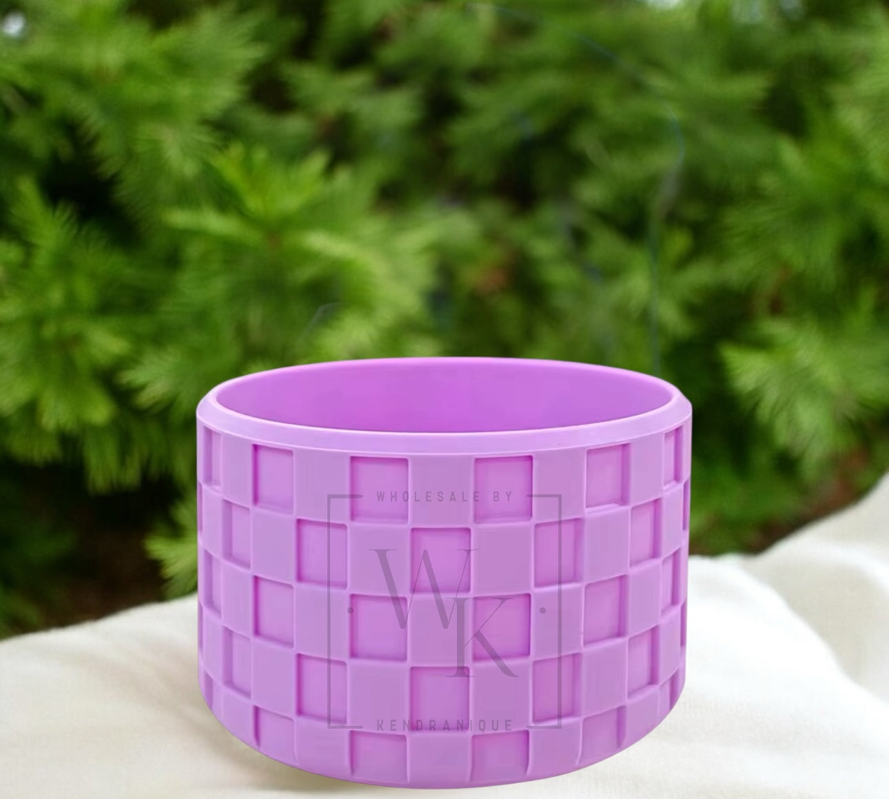 Silicone (Checkered Lilac) tumbler boot for popular 40 oz tumblers and glass cans