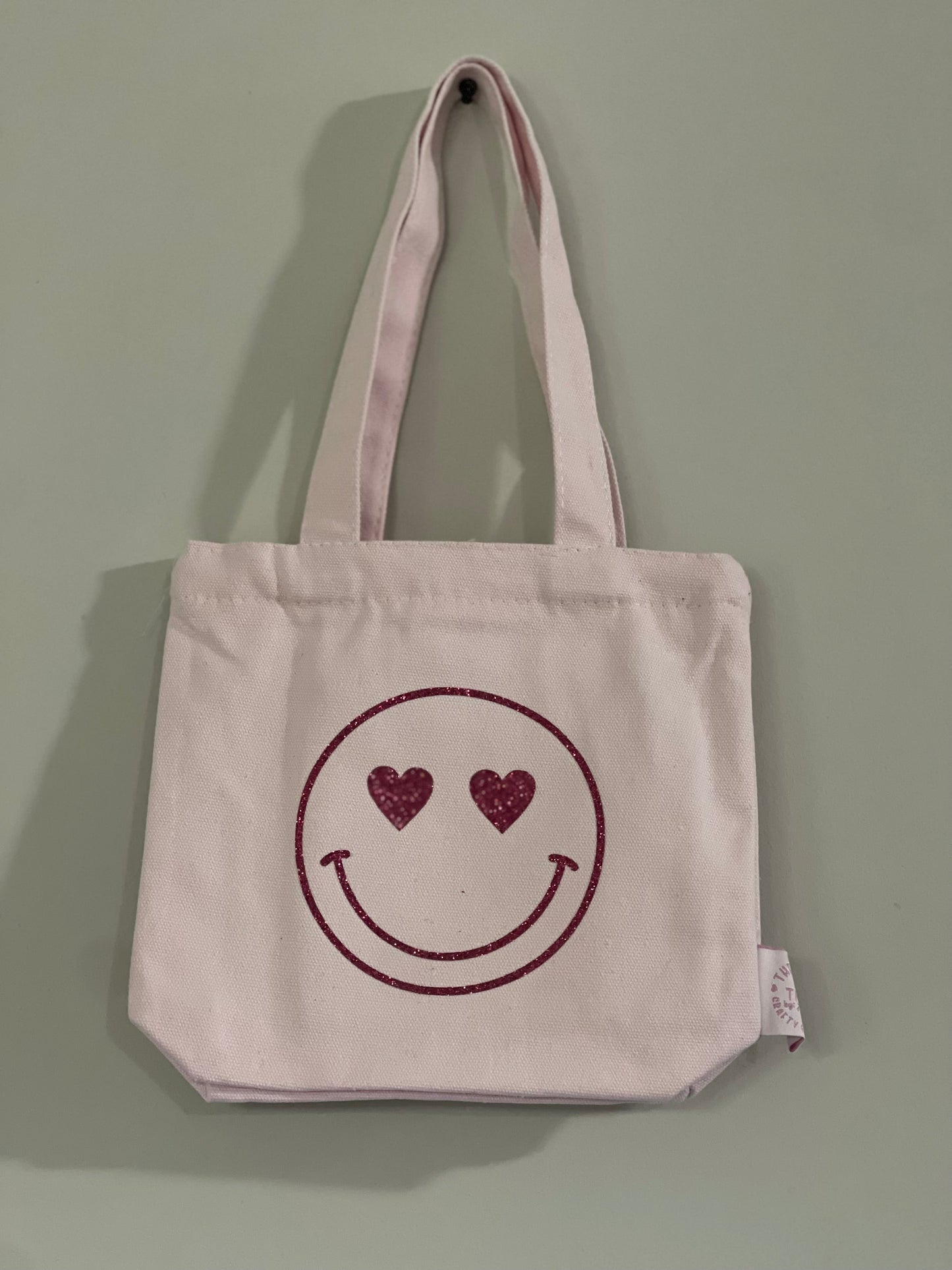 8x7x2 inch happy face pink tote